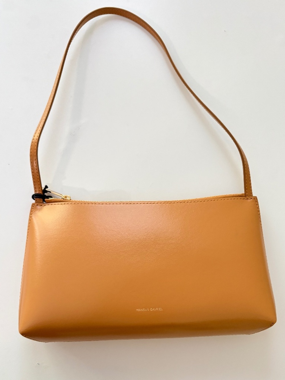 NWT Mansur Gavriel Italian Calf Leather Gaia shoulder Bag in Caramel + Dust Bag